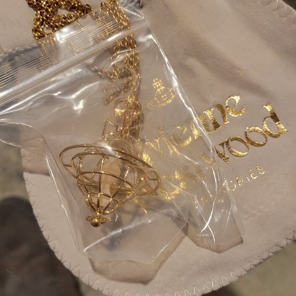 Vivienne Westwood Paloma Birdcage Necklace (Gold)